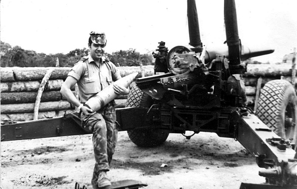 Aldeia Formodsa, Fevereiro de 1969 Óbus de 140mm com granada de 45 quilos